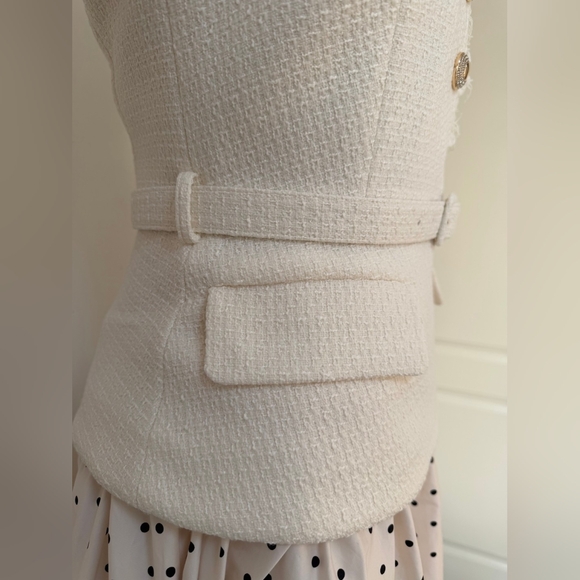 Sold Out - Picture 13 of 16